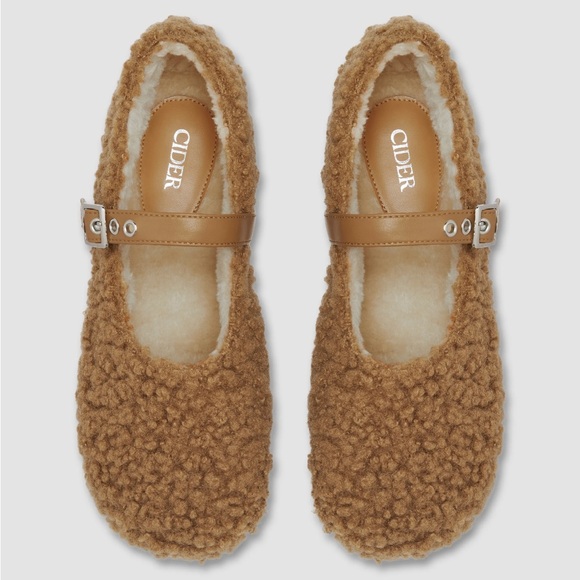 NEW Cider Furry Mary Janes Faux Shearling Buckle Strap Brown Camel - Picture 3 of 10